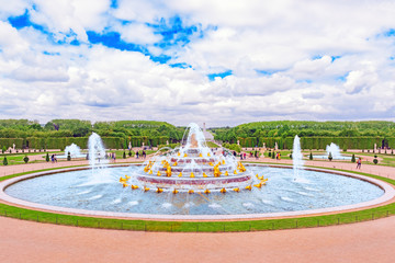 Latona Fountain Pool, opposite the main building of the Palace o
