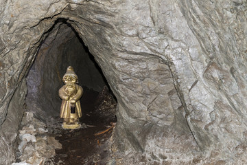 Treasure guard figurine in Gold mine Zloty Stok, Poland - obrazy, fototapety, plakaty