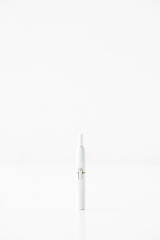Naklejka premium 電子タバコ