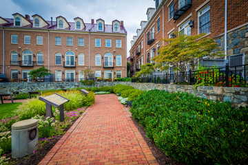 Walkway and apartment buildings in Alexandria, Virginia.