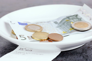 Tip on a restaurant table