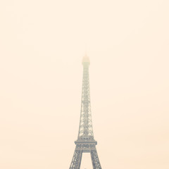 Fototapeta na wymiar Vintage hazy Eiffel Tower