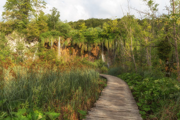 Fototapeta na wymiar autumn landscape Plitvice Lakes