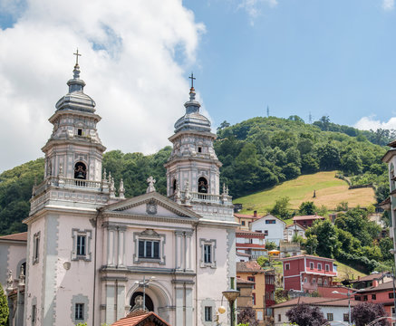 Iglesia de San Juan de Plaza Requexu Mieres Asturien (Asturias) Spanien