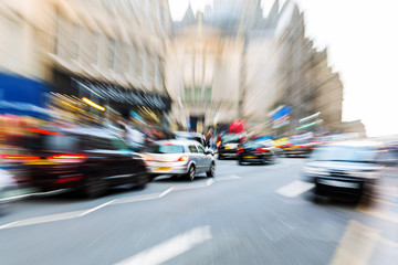 Fototapeta na wymiar street scene of Edinburgh with zoom effect