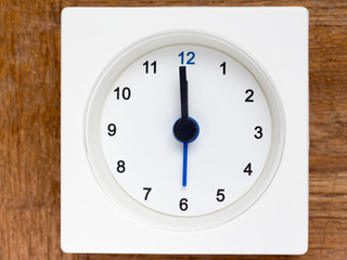 Series of the sequence of time on the simple white analog clock