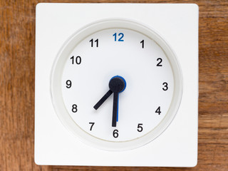 Series of the sequence of time on the simple white analog clock