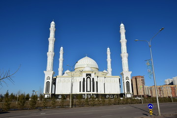 Fototapeta na wymiar Hasret Sultan mosque in Astana, Kazakhstan