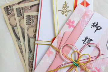 祝儀袋と一万円札