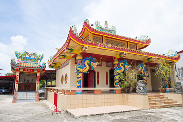 Obraz premium Guan Yu Chinese Shrine in the southern market in Takua Pa Distri