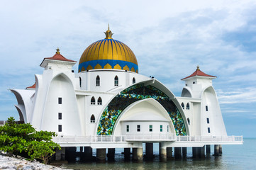 Masjid Selat Melaka, Malaisie