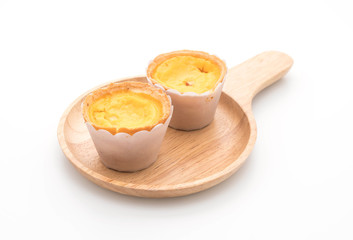egg tart on plate