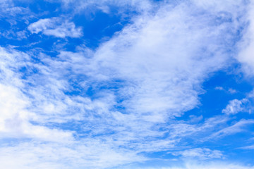 Fototapeta premium Blue sky background with white clouds. The vast blue sky and clouds sky on sunny day. White fluffy clouds in the blue sky.