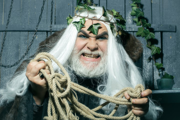 Zeus with rope