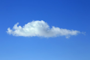 white clouds in the blue sky