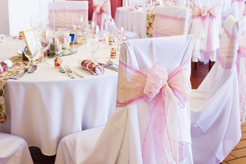 wedding chair with ribbon