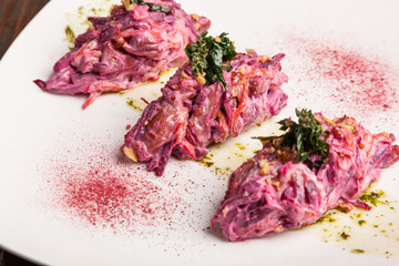 Salad with beets and pork