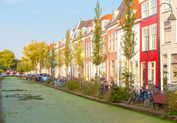 Fototapeta na wymiar Delft. The picturesque city canal.