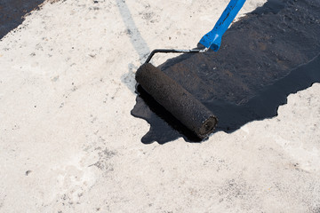 priming concrete screed