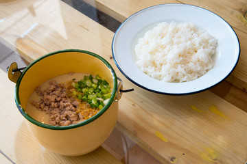 poached eggs and rice