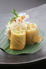 Veggie wraps with rice glass noodles