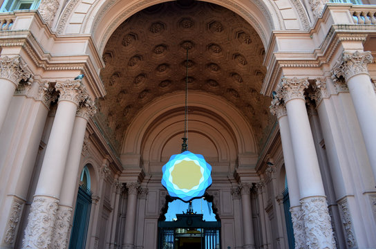 Entrada a la Casa Rosada en Argentina