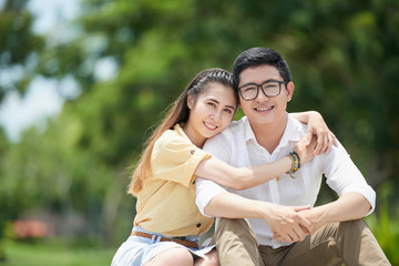Obraz premium Hugging couple
