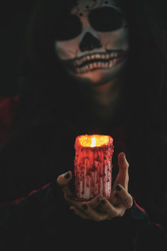 Glowing candle