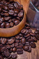 Coffee Beans Background / Coffee Beans / Coffee Beans on Wooden