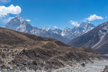 Moutains landscape at Thukla pass