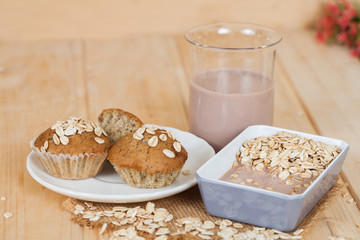 oat flakes mix with chocolate milk in blow