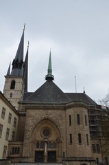 Fototapeta na wymiar Со­бор Люк­сем­бургс­кой Бо­го­ма­те­ри