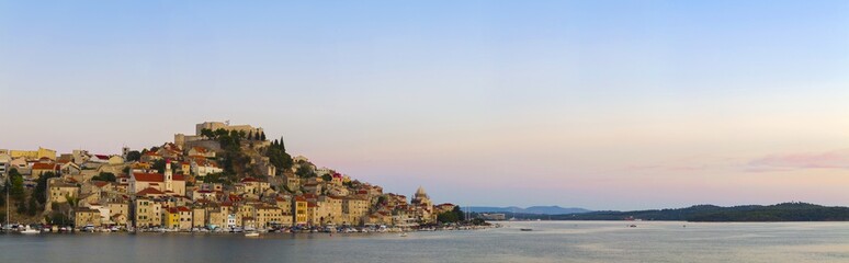 Fototapeta premium Panorama of Sibenik in the evening