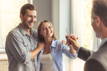 Couple buying new apartment