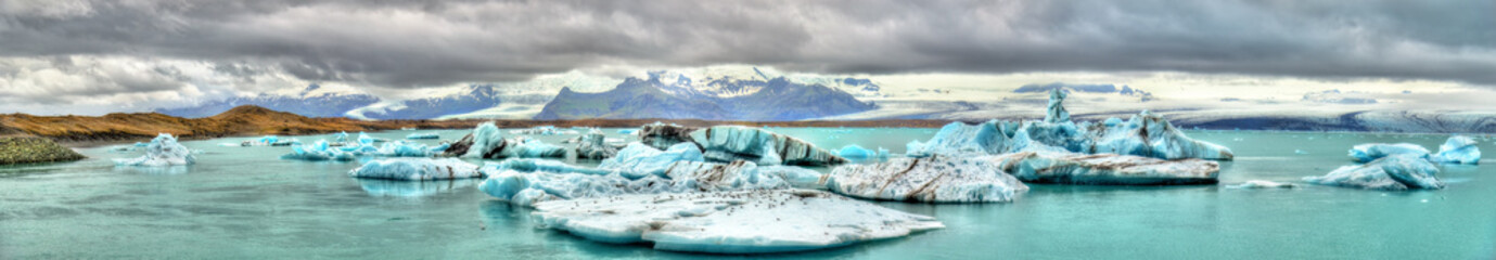 Icebergs in Jokulsarlon Glacier Lagoon, Iceland
