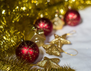 Obraz na płótnie Canvas christmas, christmas lights, decorations on the Christmas tree