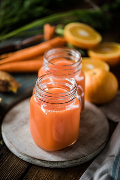 carrot and orange detox juice