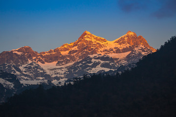 Fototapeta na wymiar Sunrise at Lachung in Sikkim,India