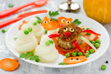 Fun and healthy idea for kids lunch or dinner on Halloween meal