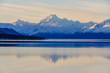 Fototapeta na wymiar Sunset reflection at Mount Cook in New Zealand