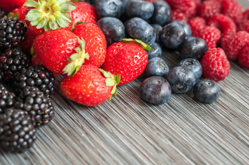 blueberries raspberries strawberries