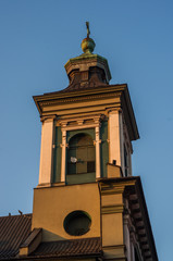 wieża kościoła parafialnego w Cieszynie na tle błękitnego nieba, church steeple