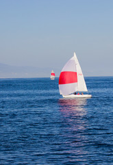 Obraz premium Sailing into the blue