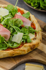 Rustic parma ham pizza