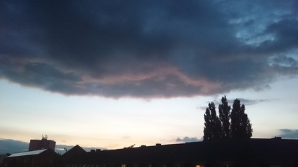 Bedrohlicher Abendhimmel