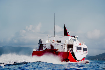 Water Taxi Speedboat taxi service in Trinidad and Tobago