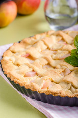Rustic apple pie