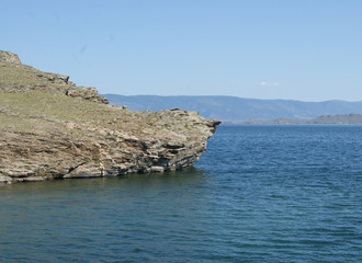 Fototapeta na wymiar Travel through the beautiful corners of nature lake Baikal