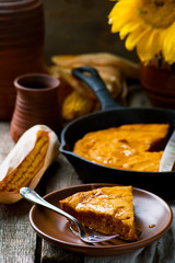  PUMPKIN SKILLET CORNBREAD.