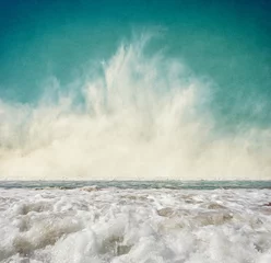 Papier Peint photo Eau Fog and Surf. Ocean waves with fog rising at the horizon.  Image displays a pleasing grain texture at 100 percent.